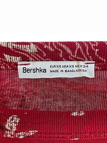 xs Beden çeşitli Renk Bershka Bluz %70 İndirimli.