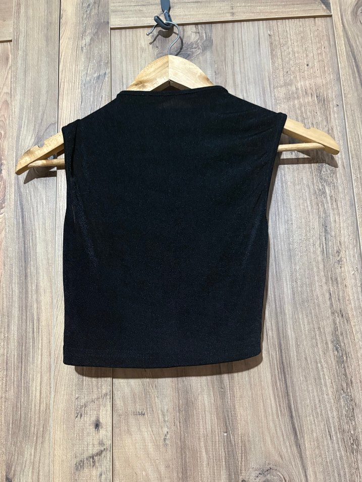 Siyah Asimetrik Crop - Görsel 2