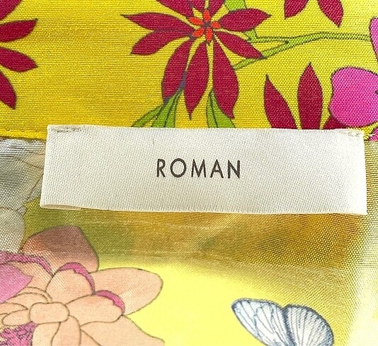 38 Beden sarı Renk Roman çiçek desenli gömlek