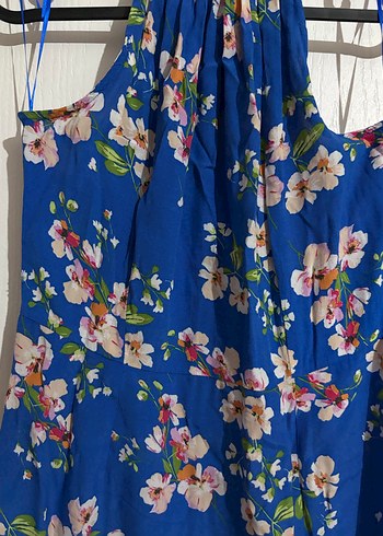 Mavi Çiçekli Elbise - Görsel 2