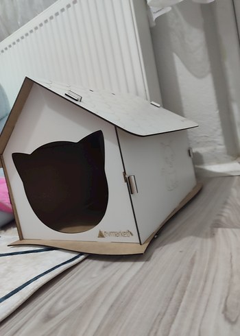 Arevmarket's Kedi Evi Beyaz ve Gri - Görsel 2
