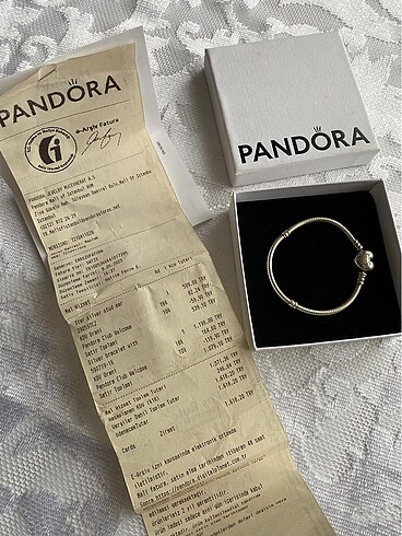 Pandora bileklik