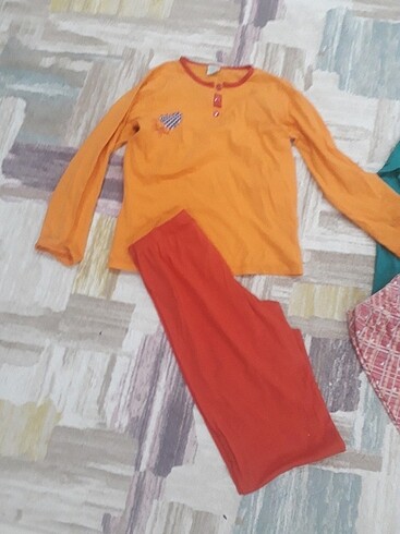 Cocuk pijama takımı 