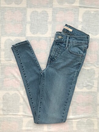 Levis skinny