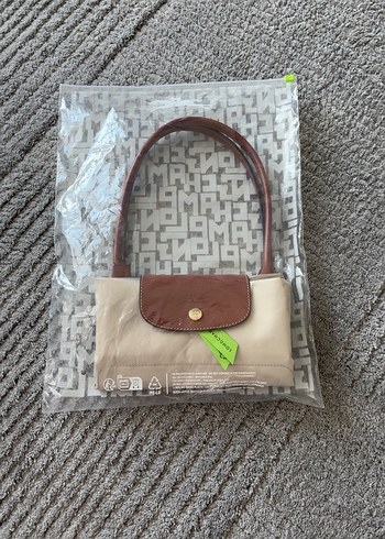 Longchamp m boy krem rengi - Görsel 8