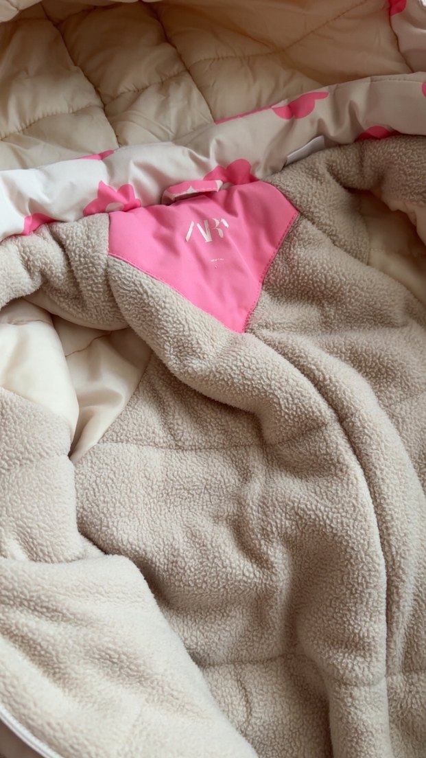 Kürklü Kapüşonlu Pembe Desenli Bebek Tulumu - Görsel 2