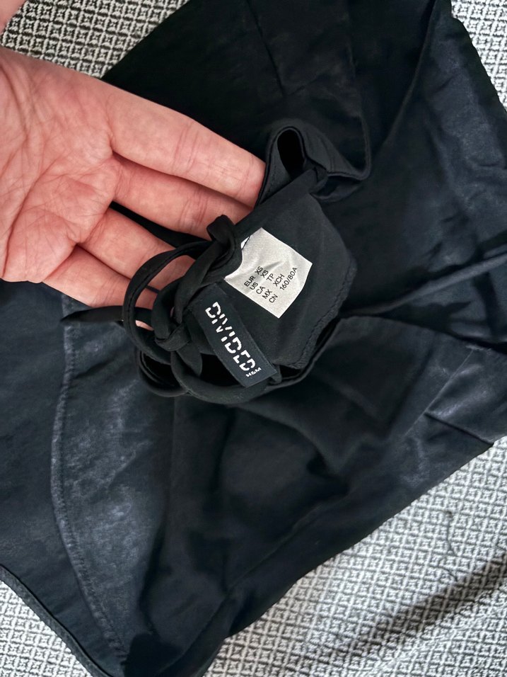 Siyah ince asklılı büstiyer - Görsel 4