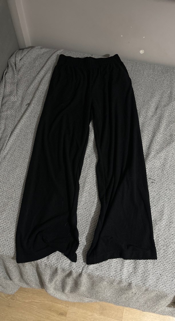 Siyah Pantolon - Görsel 2