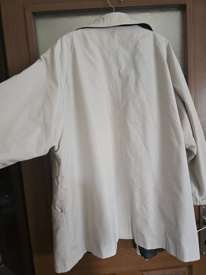 Büyük beden yağmurluk ceket - Görsel 2