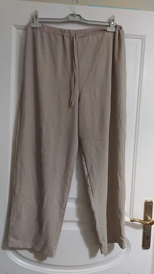 Bej rengi beli lastikli İnce kumaş pantalon 52 beden