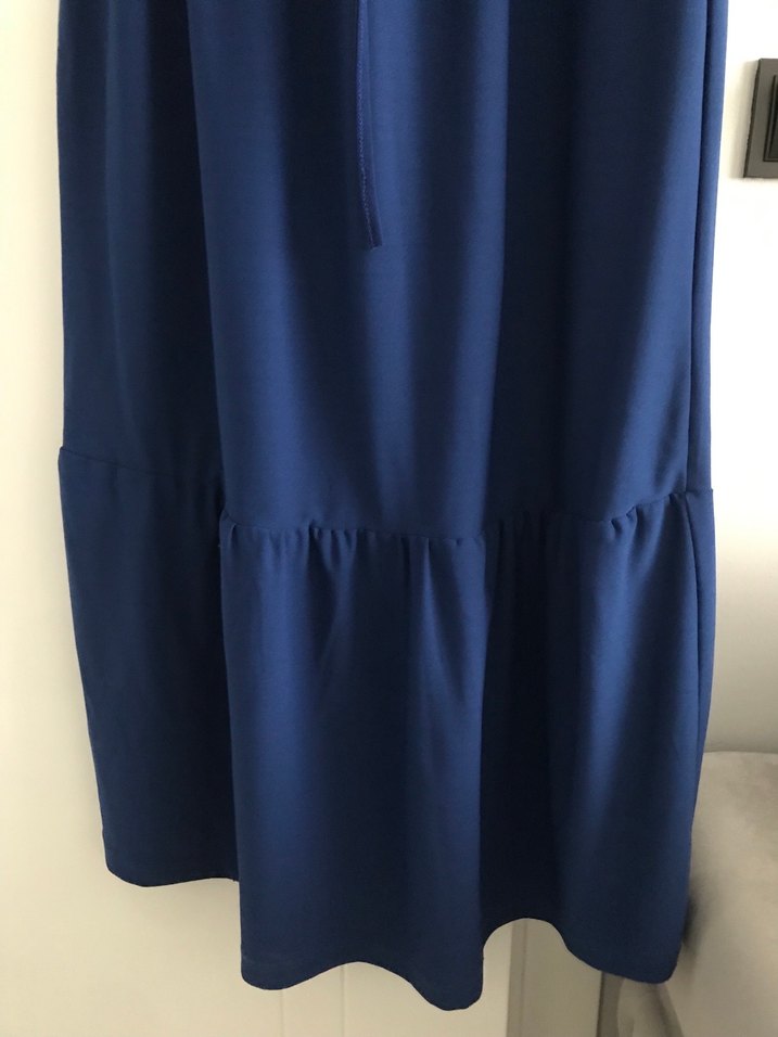 Lacivert V Yaka Kolsuz Uzun Keten Elbise - Görsel 3