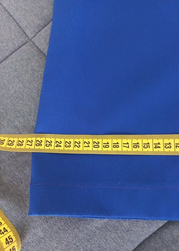 38 Beden Kadın Mavi Bol Kesim Midi Kumaş Pantolon
