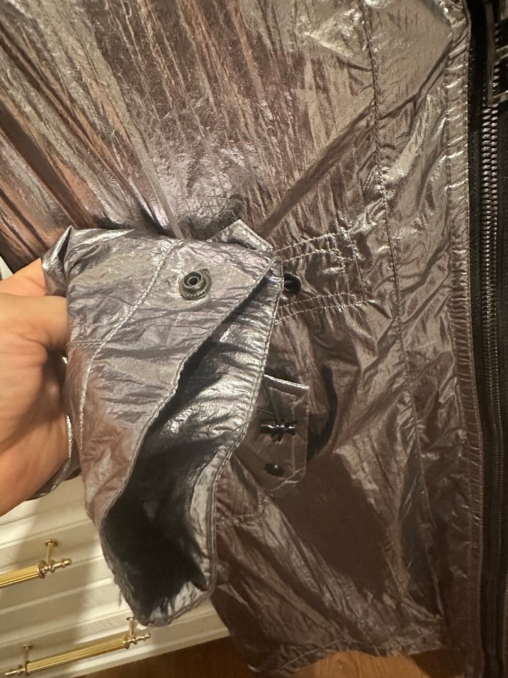 Gri Midi Fermuarlı Kadın Yağmurluk - Görsel 4