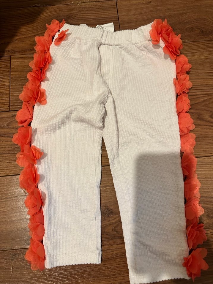 Beyaz Nakışlı Kız Çocuk takım - Görsel 2