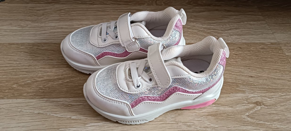 Kız Çocuk Beyaz Renkli Spor Ayakkabı - Görsel 3