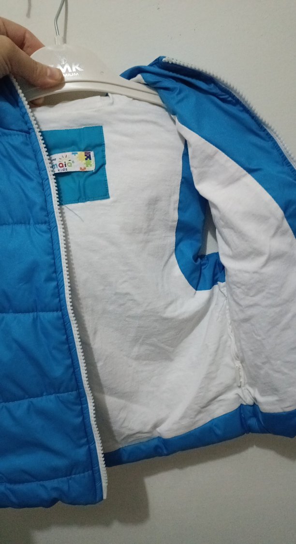 Mavi Fermuarlı Erkek Çocuk Yeleği - Görsel 4