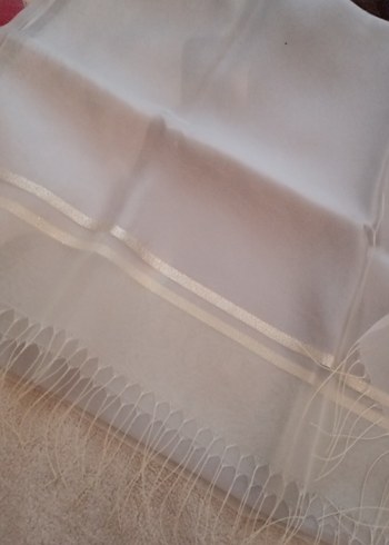 Gri Parlak Kadın Şal - Görsel 2