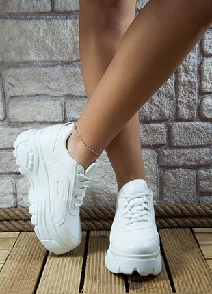 Beyaz Sneaker Yüksek Taban Kadın Spor Ayakkabı 