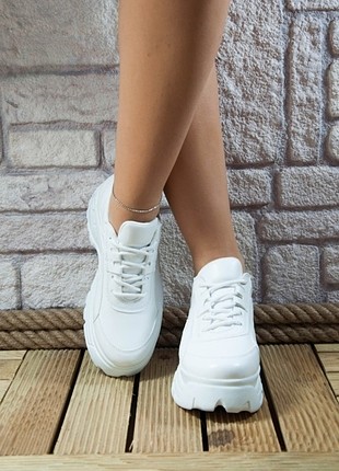 Beyaz Sneaker Yüksek Taban Kadın Spor Ayakkabı 