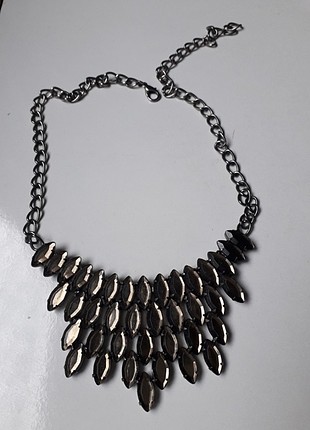 Silikon Boncuk ve Metal Kolye