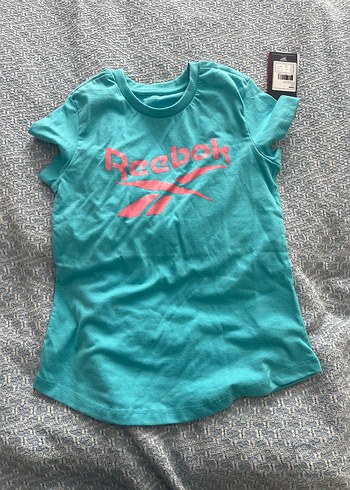 Reebok ürünü