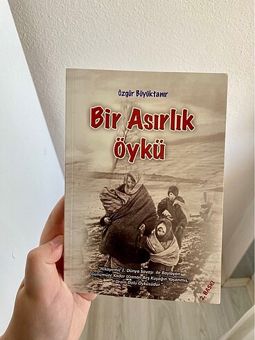 Bir asırlık öykü