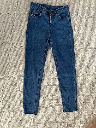 Skiny jean