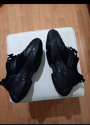38 Beden siyah Renk Spor ayakkabı