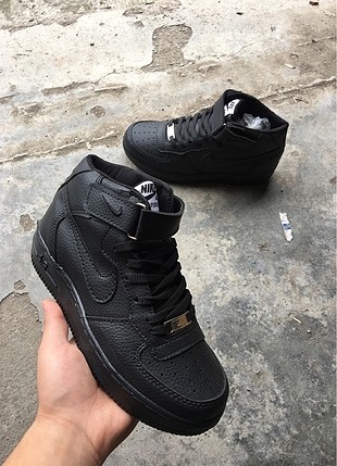 NİKE AIRFORCE