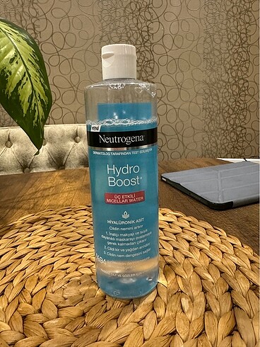 Neutrogena hydro boost micellar su