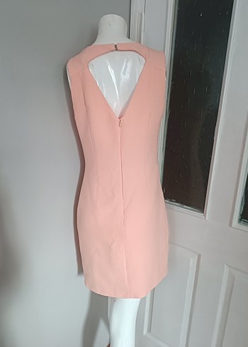 Pembe V Yakalı Midi Ofis Elbisesi - Görsel 2