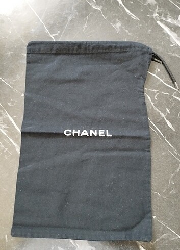Chanel ayakkabı torbasi 