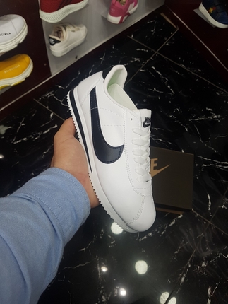 Cortez 36-44 arası numaralarla