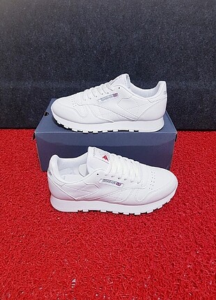 Reebok REEBOK CLASIC