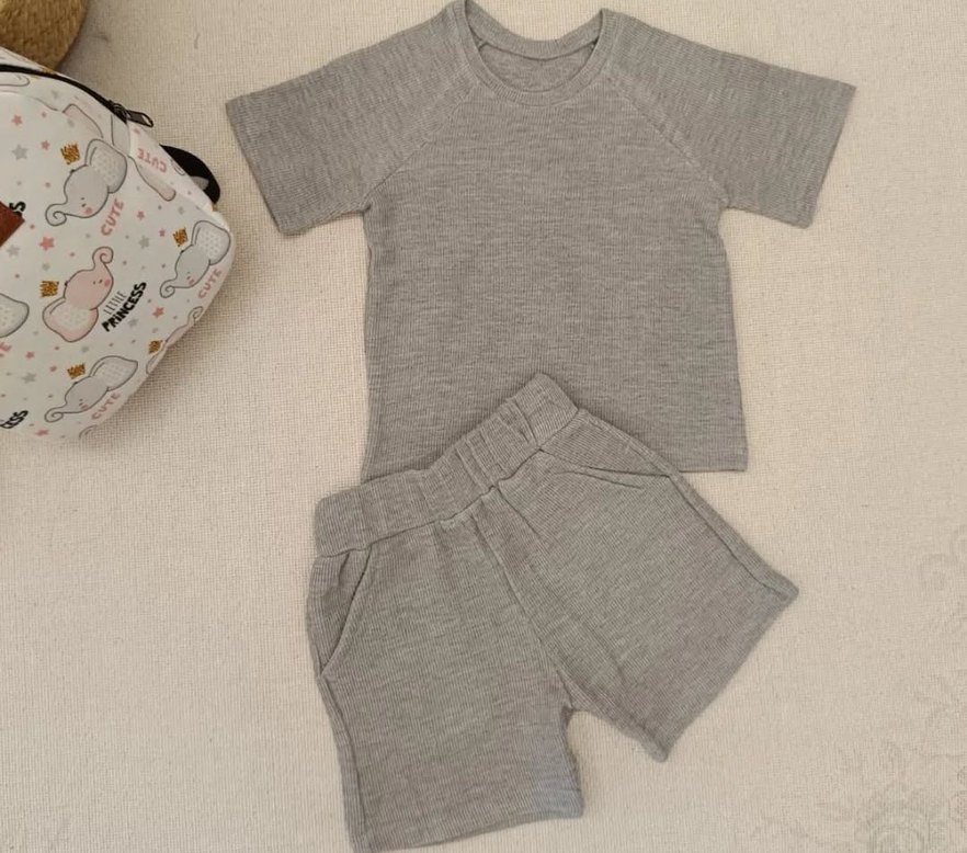 Gri Çocuk Kısa Kollu Takım - Görsel 3