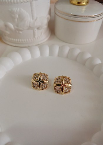 Beden Golden Marquise Gold Taşlı Küpe