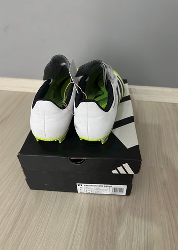 Adidas Krampon - Görsel 3