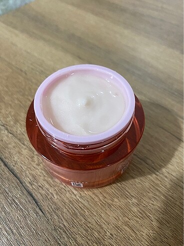  Beden Neutrogena Krem