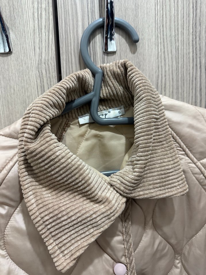 Bej Düğmeli Kadın Keten Ceket - Görsel 2