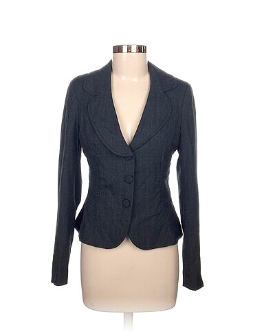 Diğer Blazer %70 İndirimli.