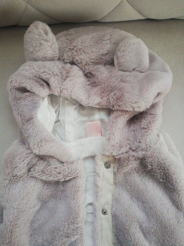 Kız Çocuk Gri Kürklü Kapüşonlu Yelek - Görsel 2