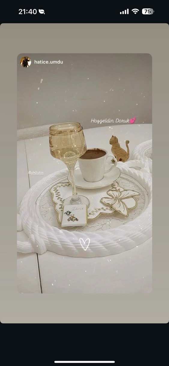 Beyaz Kulplu Yuvarlak Tepsi Seti - Görsel 2