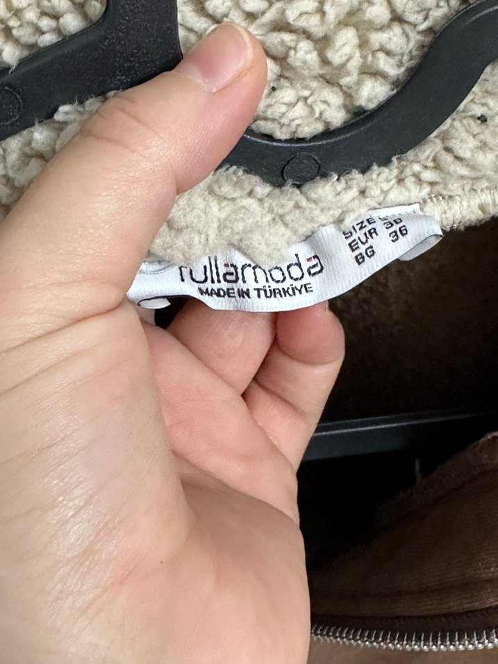 Kadın Kahverengi Fermuarlı Yüksek Yakalı Sweatshirt - Görsel 2