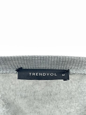 m Beden gri Renk Trendyol & Milla Sweatshirt %70 İndirimli.