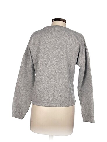 m Beden Trendyol & Milla Sweatshirt %70 İndirimli.