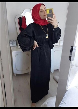 Siyah elbise 