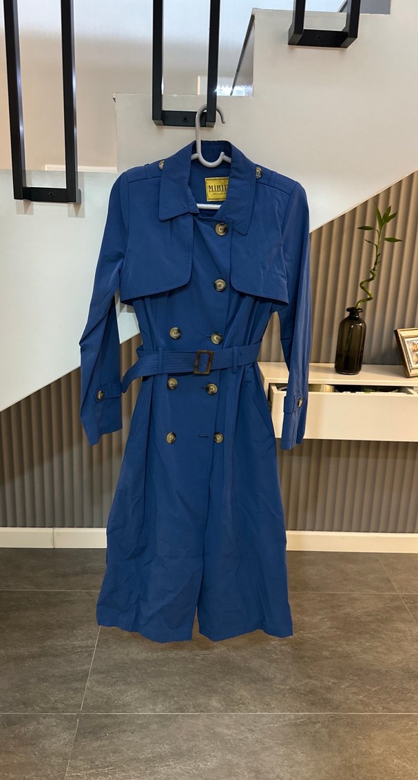 Düğmeli Mavi Kadın Trençkot - Görsel 2