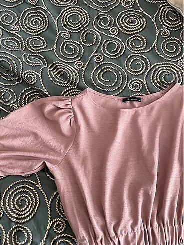 36 Beden Gül Kurusu Şık Crop