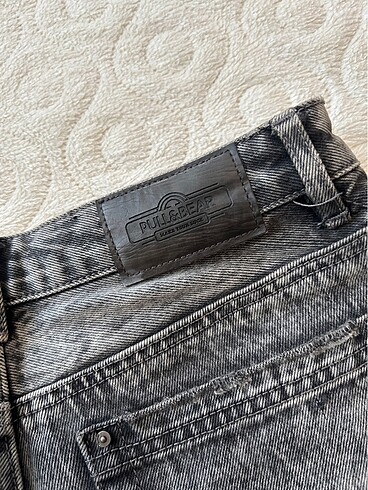 34 Beden Pull and Bear şort