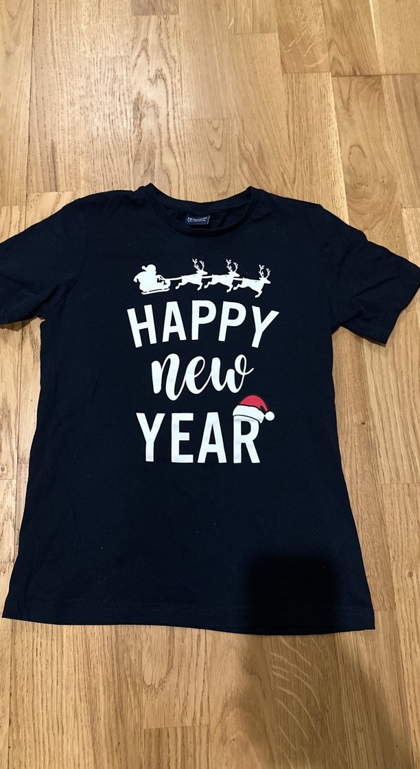 Erkek çocuk için 4 tişort 1 şort - Görsel 2